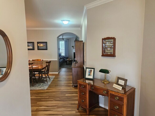 Building Photo - Fabulous 3br 2ba in Fuquay! Available July 31, 2026!