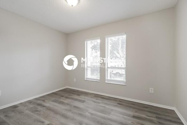 Building Photo - 419 Cutter Ct