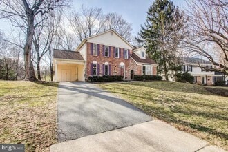 Building Photo - 7923 Ivymount Terrace