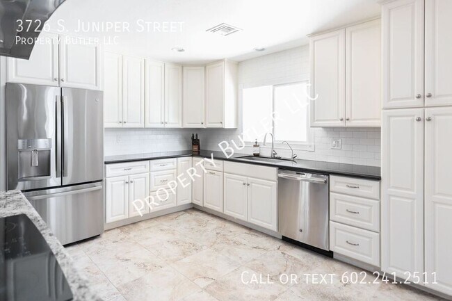 Building Photo - 3726 S Juniper St