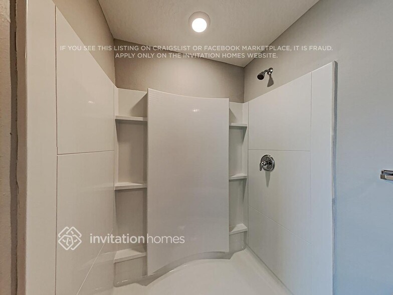 Building Photo - 12147 Kingsley Trl