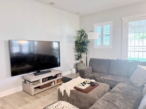 Building Photo - Spacious 3-Bedroom Oasis with 2 Full Baths in Las Vegas - Your 2234 Sq. Ft. Dream Awaits!