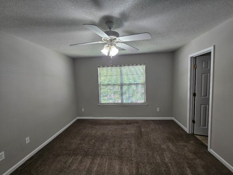 Building Photo - 128 Odyssey Turn NW