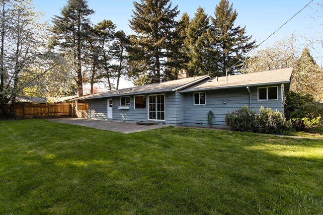 Building Photo - Available Beautiful Single-Level Home with...
