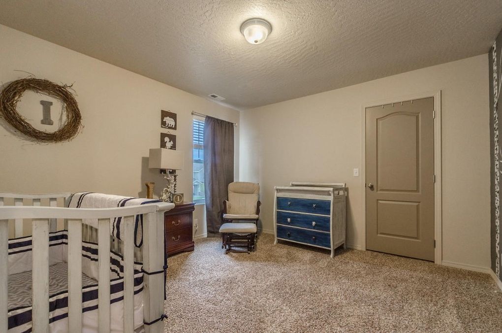 Building Photo - 4580 W Magrath Dr
