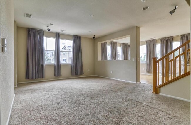 Building Photo - 17145 Waterhouse Cir