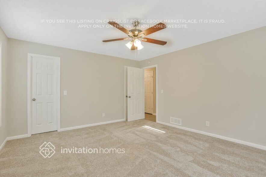 Building Photo - 1136 Norfolk Dr NW