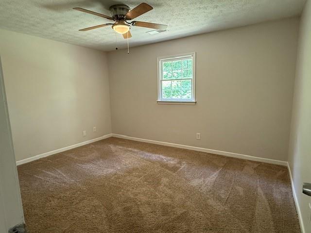 Building Photo - 3906 Willowbrook Dr