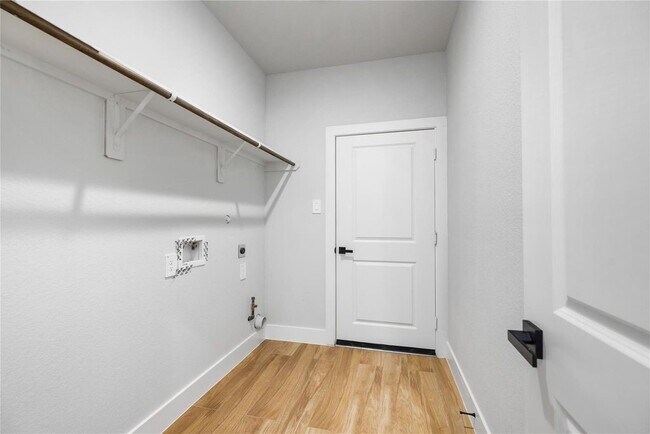 Building Photo - 14203 Sandalfoot St