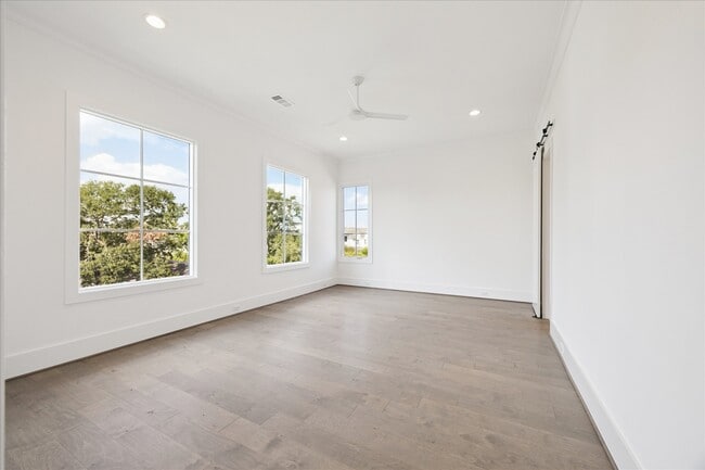 Building Photo - 3735 Tartan Ln