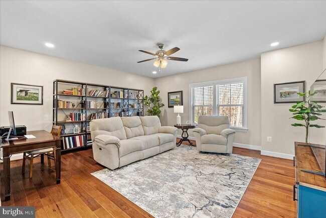 Building Photo - 15716 Rachel Pl