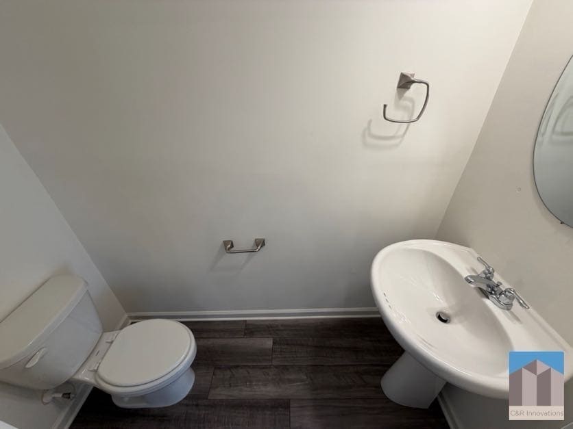 Building Photo - 3520 Condor Ct SW