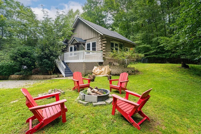 Building Photo - 49 Mayapple Ln