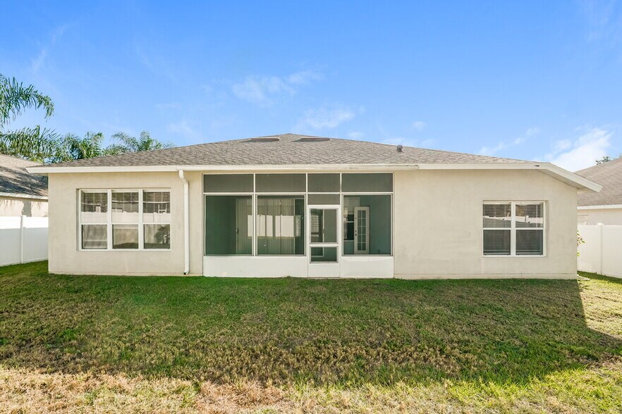 Building Photo - 2018 Samantha Ln