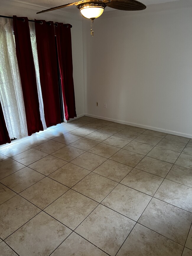 Building Photo - 12449 Guilford Way