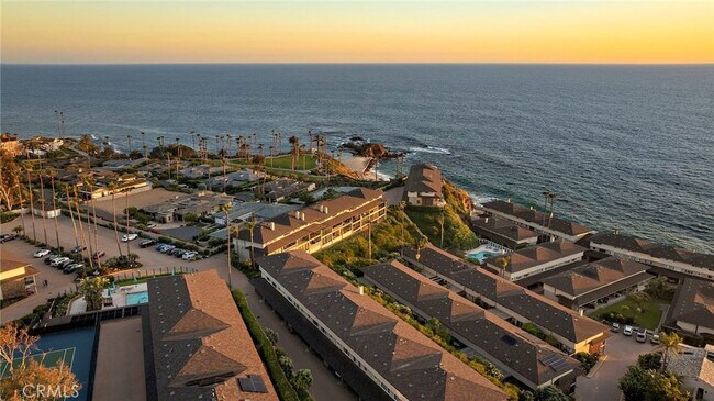 Building Photo - 104 Blue Lagoon