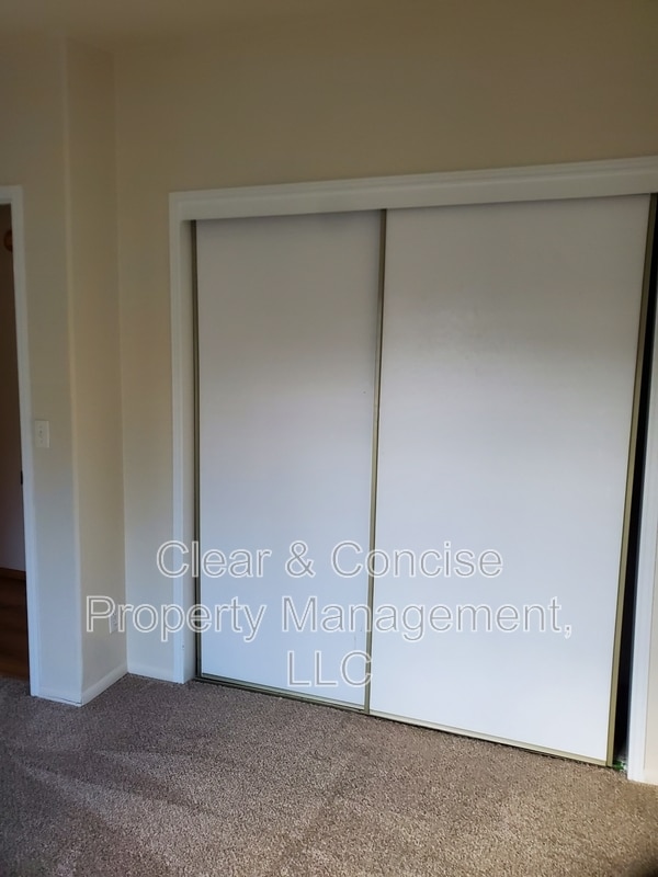 Building Photo - 1222 Bramblewood Ln