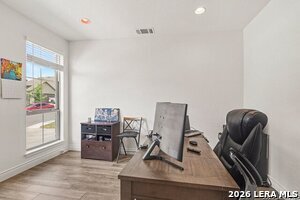 Building Photo - 9003 Raven Pointe