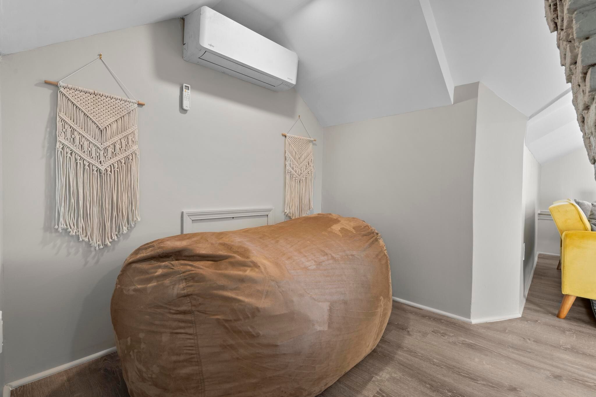 Building Photo - 11 Seaview Ave