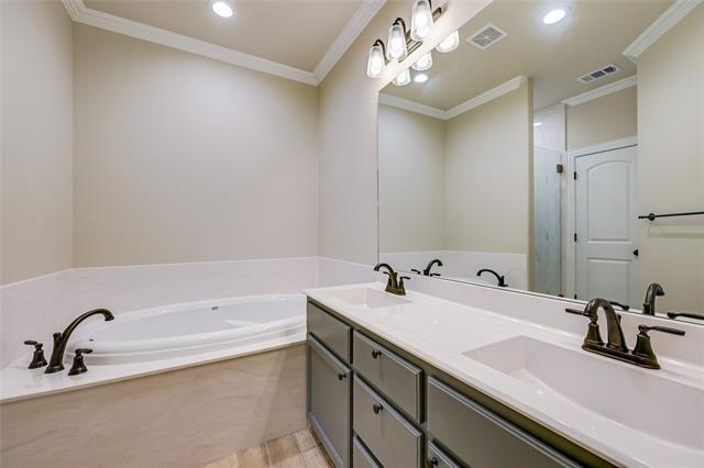 Building Photo - 306 Mclain Dr