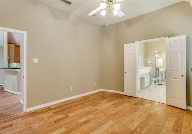 Building Photo - 3101 Sawtooth Dr