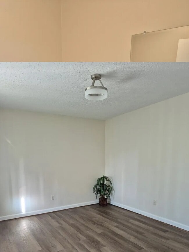 Building Photo - 109 Ashcroft Dr