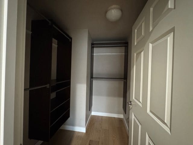 Building Photo - 3500 E Lake Sammamish Pkwy SE