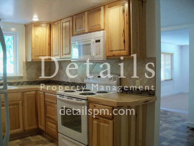 Building Photo - 12203 Schold Rd NW