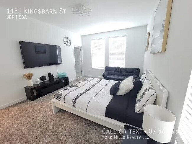 Building Photo - 1151 Kingsbarn St