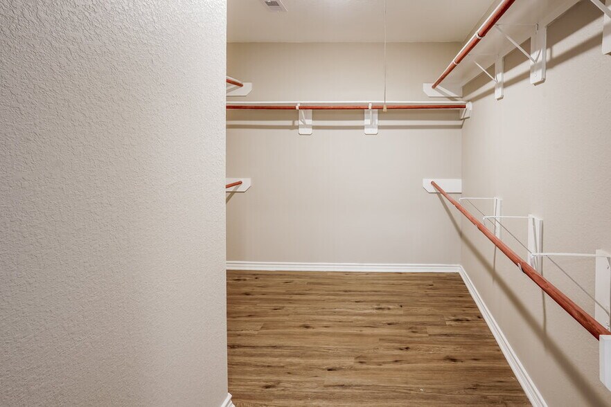 Building Photo - 18003 Dalton Shadow Ln