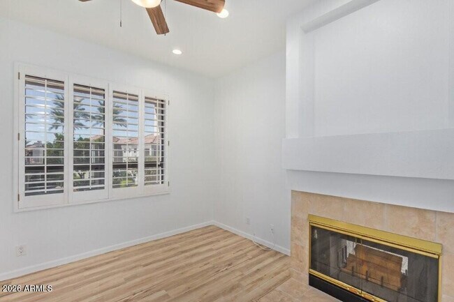 Building Photo - 7222 E Gainey Ranch Rd