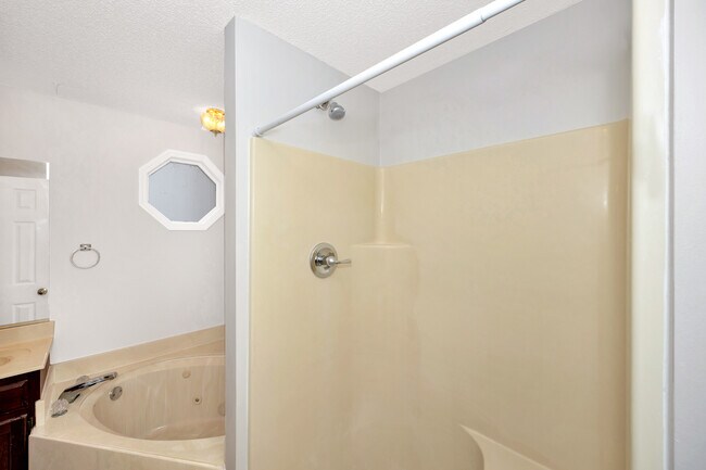Building Photo - 177 Merganser Blvd