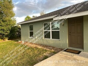 Building Photo - 15 Laurel Pass