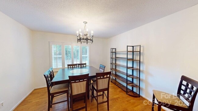 Building Photo - 4025 Woodfox Dr