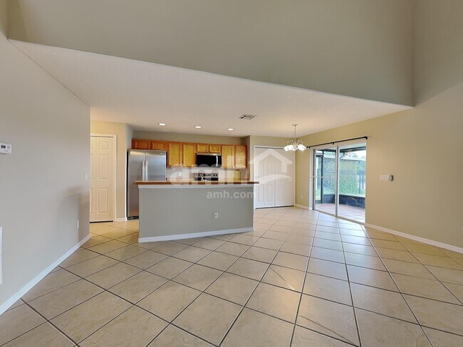 Building Photo - 1540 Sherbourne St