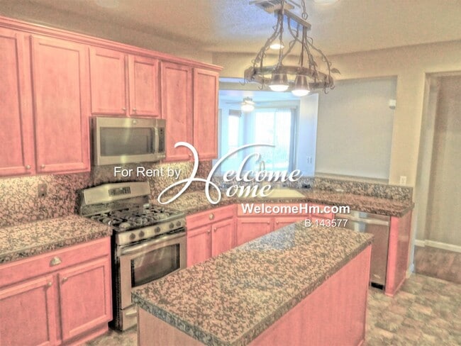 Building Photo - 481 Miesque Ct