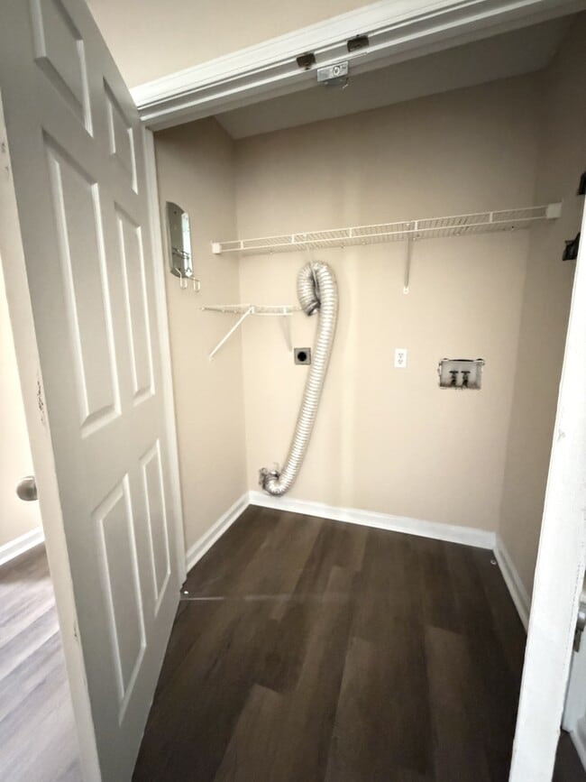 Building Photo - 5938 Brookstone Dr NW