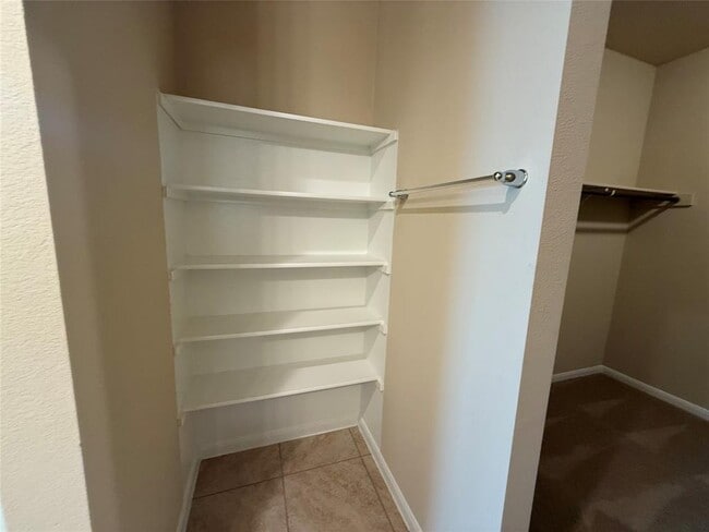 Building Photo - 6624 San Isidro Dr