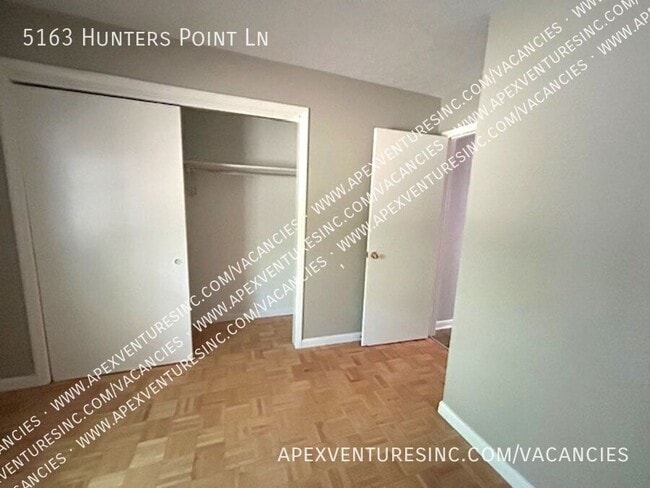 Building Photo - 5163 Hunters Point Ln