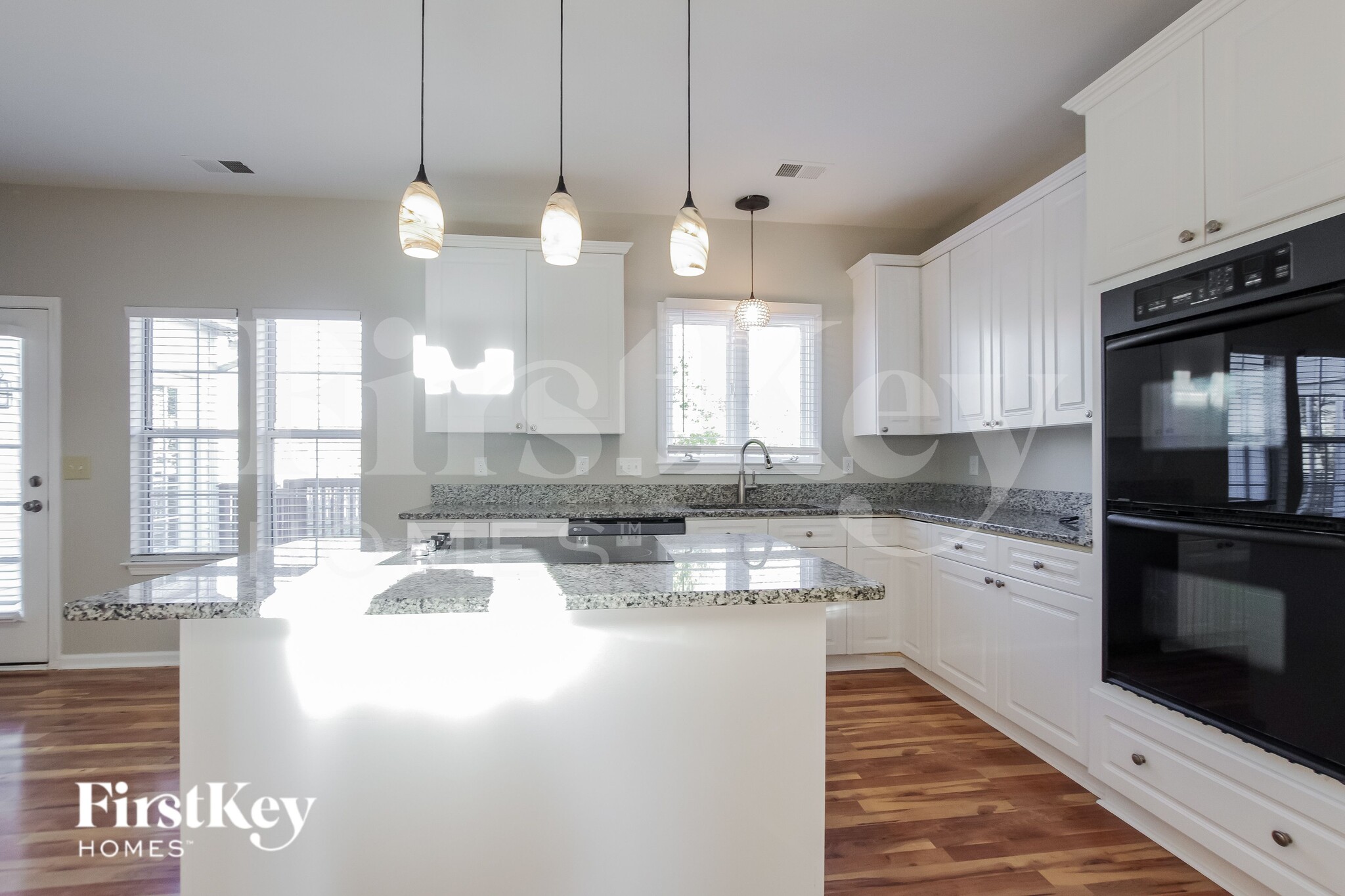 Building Photo - 7804 Conifer Cir