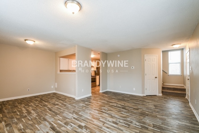 Building Photo - 16675 Aulton Dr