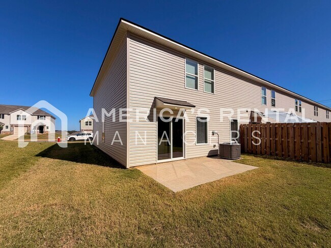 Building Photo - New Construction Townhouse Available for R...