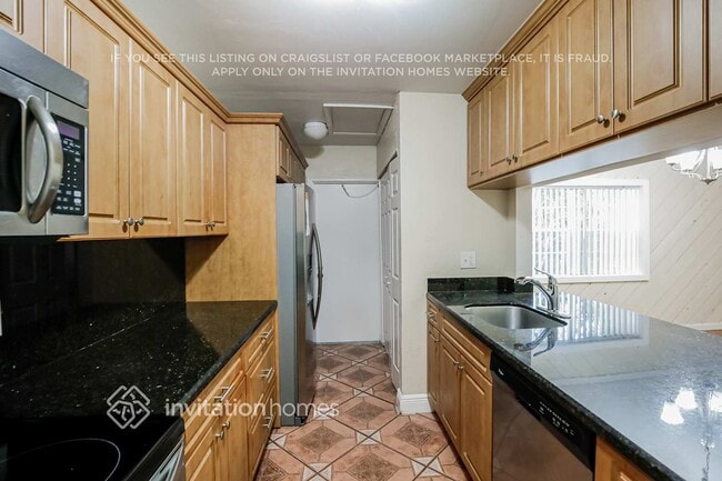Building Photo - 304 SW 76th Terrace