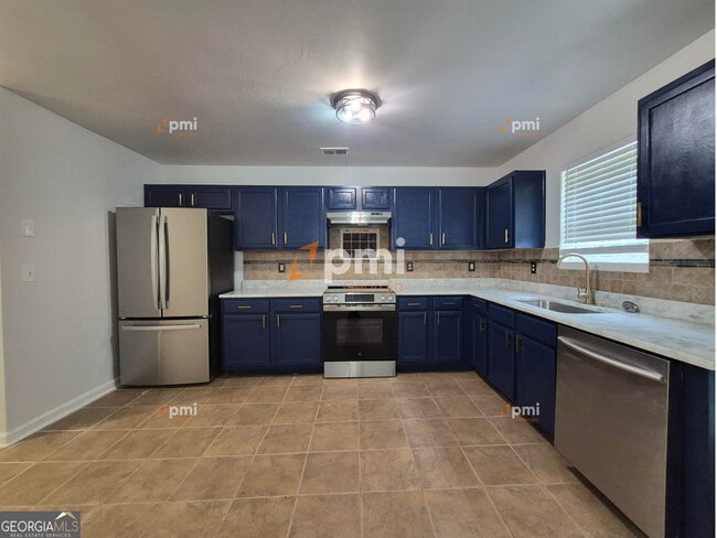 Building Photo - 304 Klinetop Dr