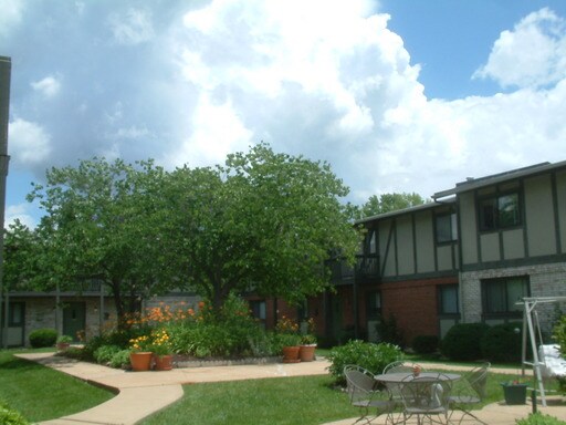 Building Photo - 12571 Old Tesson Rd