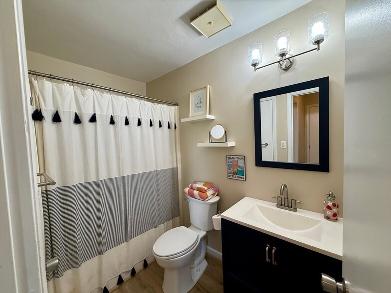 Building Photo - 3551 Timberline Trail