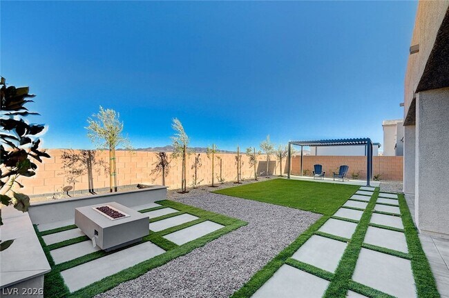 Building Photo - 10022 Digne Ct