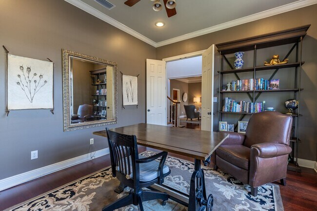 Building Photo - 7316 Northbrook Cir
