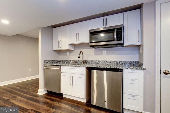 Building Photo - 4209 JENIFER St NW