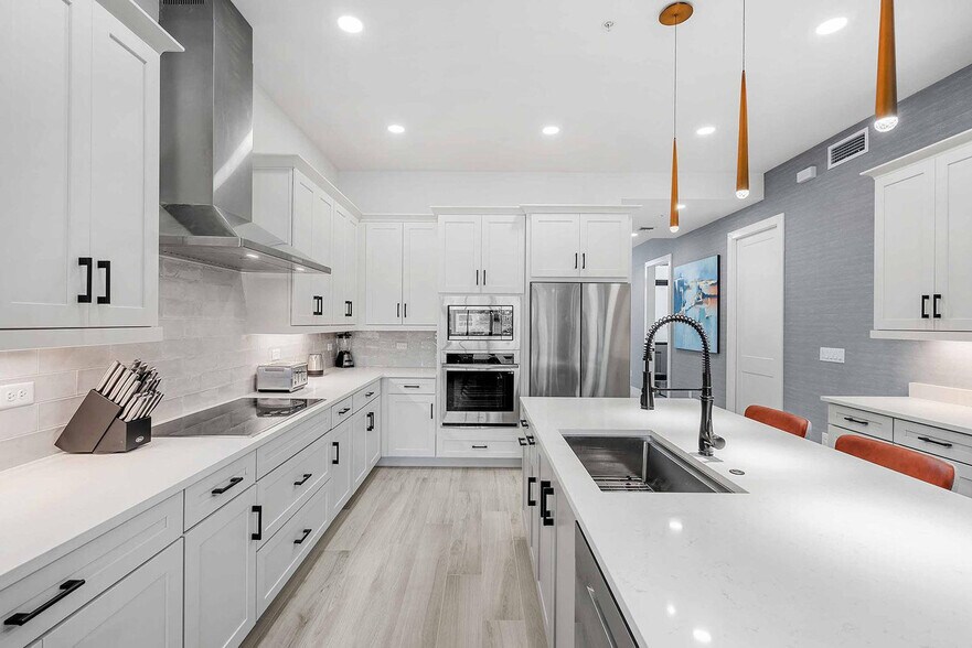Building Photo - 3051 Hafen Ln
